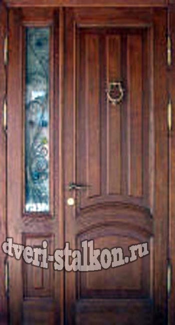 дверь в коттедж